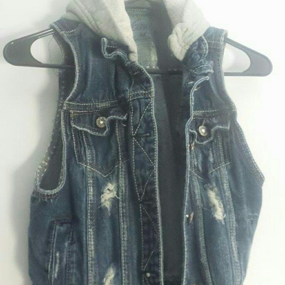 Jean vest with hoodie